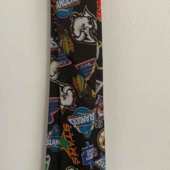 NHL Multi-Color Team Logos Tie - Picture 3 of 4